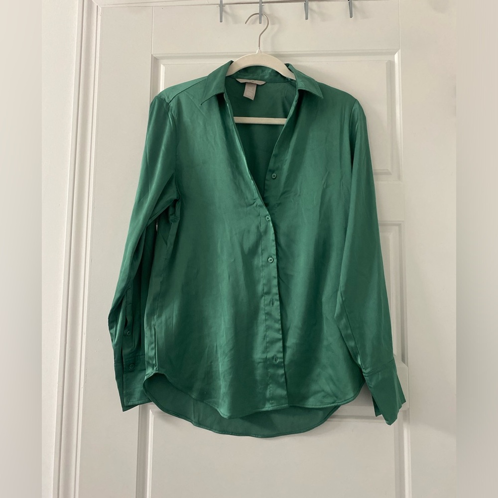 H&M green satin silky button down blouse